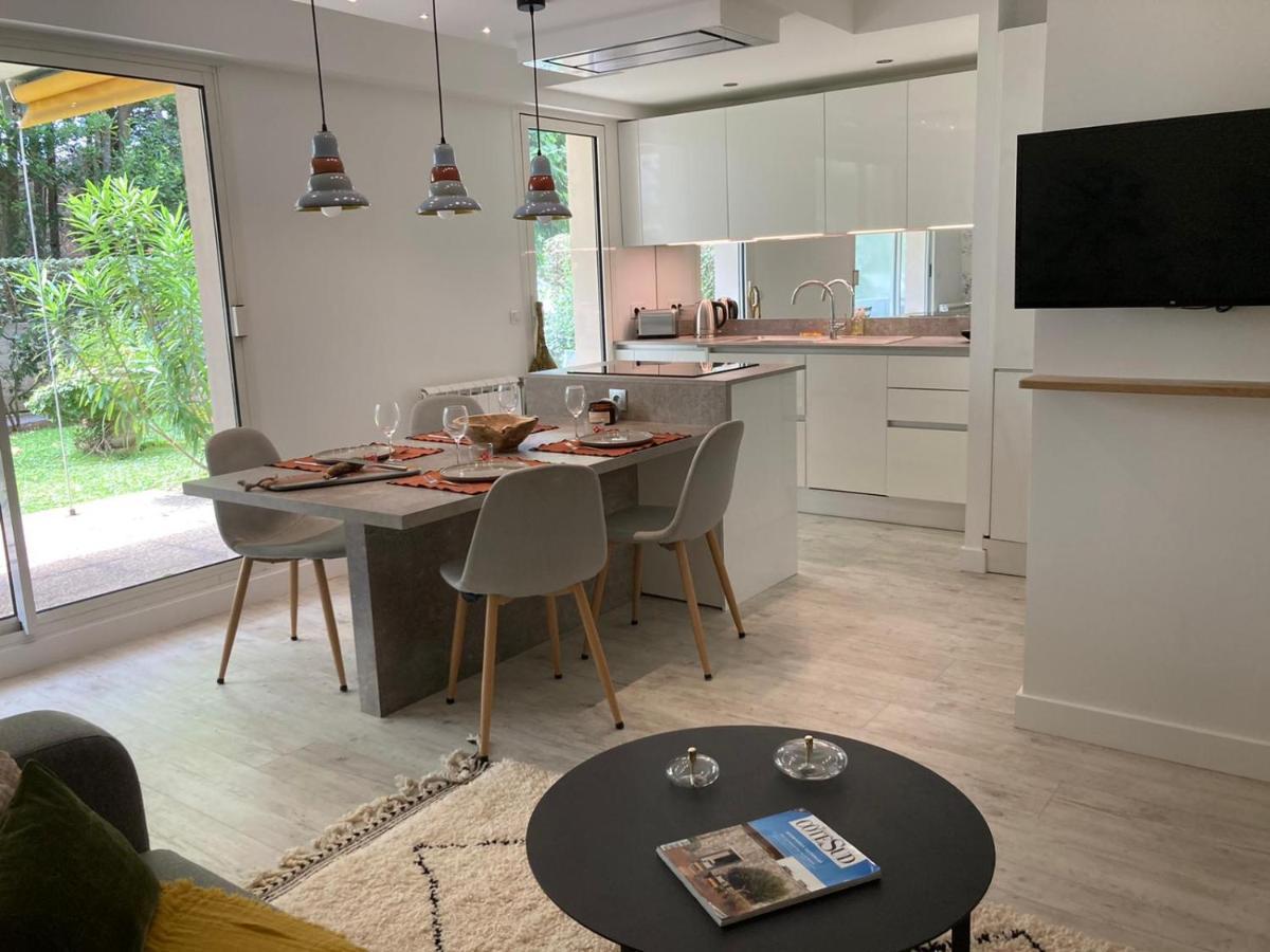 Superbe Appartement Avec Jardin Saint Charles Μπιαρίτζ Εξωτερικό φωτογραφία